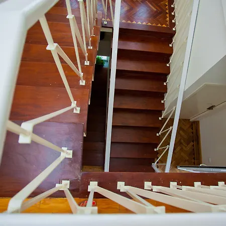 라운지 게스트 하우스