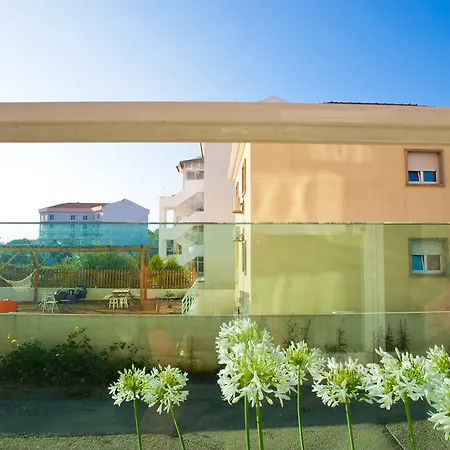 라운지 게스트 하우스